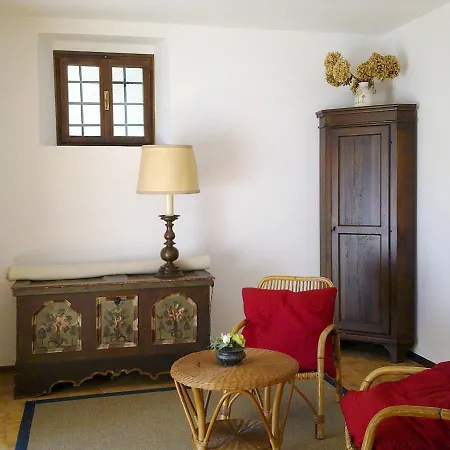 Casa Menia 100s بيت للعطل Villa Santina