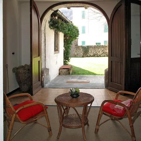 Casa Menia 100s بيت للعطل Villa Santina